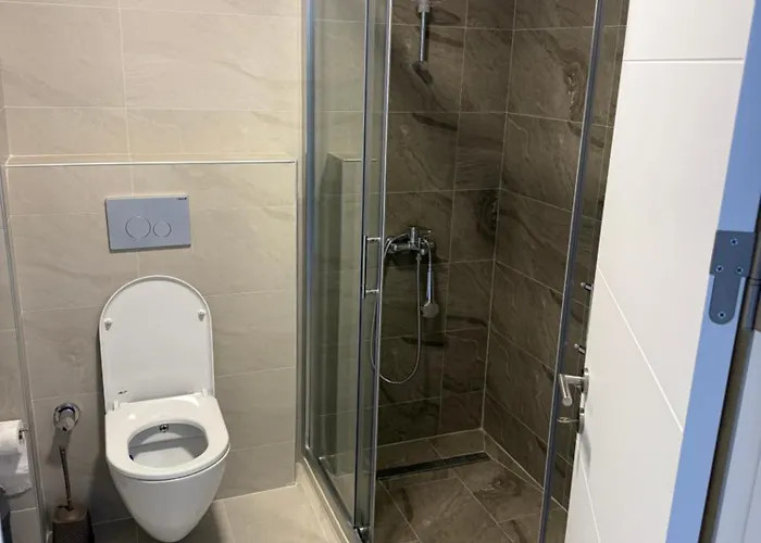 Solid House Perla 公寓 马马亚